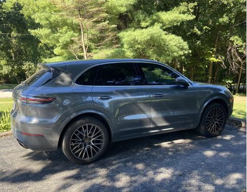 2019 Porsche Cayenne Cayenne