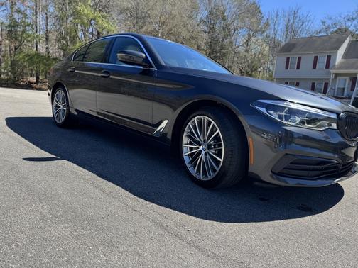 2019 BMW 530 i xDrive