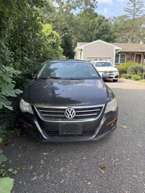 Beige 2009 Volkswagen CC Luxury
