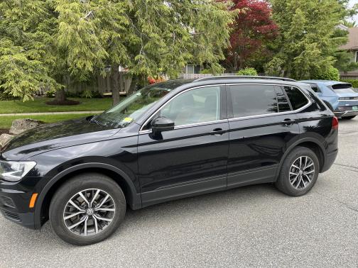 2019 Volkswagen Tiguan 2.0T SE