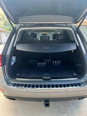 Gray 2012 Volkswagen Touareg VR6 Executive