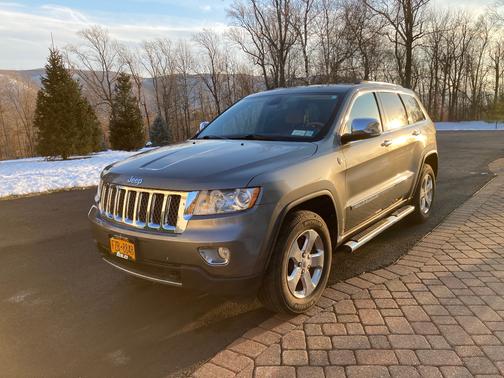 2012 Jeep Grand Cherokee Overland