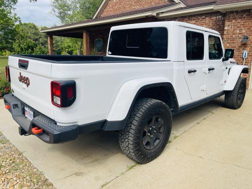 2023 Jeep Gladiator Mojave