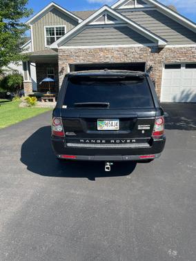 Black 2011 Land Rover Range Rover Sport HSE