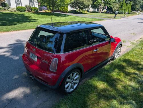 Red 2003 MINI Cooper S Base