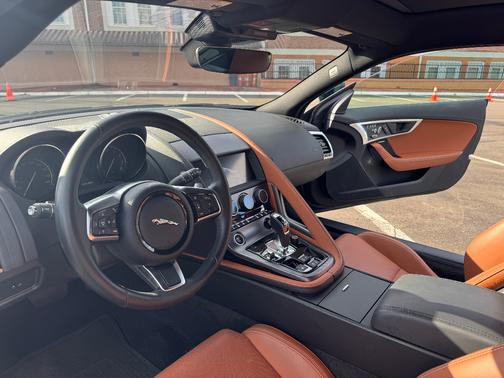 2020 Jaguar F-TYPE P300