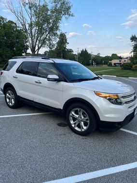 White 2013 Ford Explorer Limited