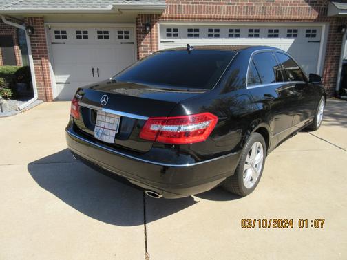 Black 2010 Mercedes-Benz E-Class E 350