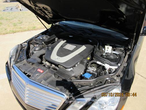 Black 2010 Mercedes-Benz E-Class E 350