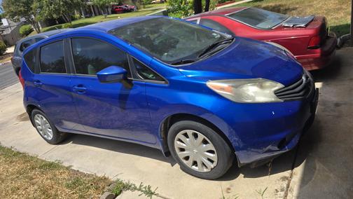 Blue 2015 Nissan Versa Note SV