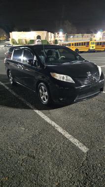 2014 Toyota Sienna L