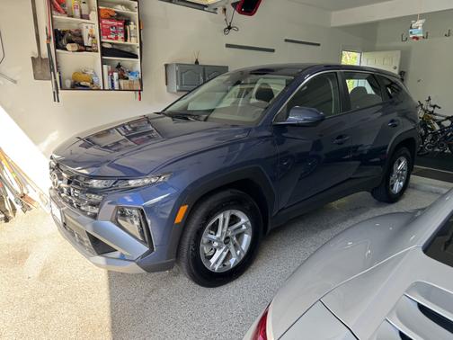 2025 Hyundai TUCSON SE