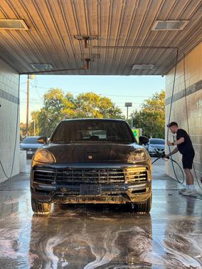 Black 2019 Porsche Cayenne Cayenne