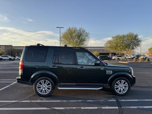 2010 Land Rover LR4 Base