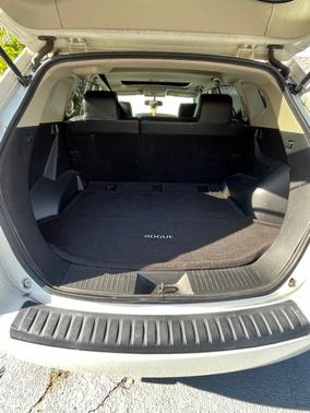 2011 Nissan Rogue SV