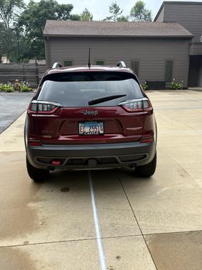Red 2019 Jeep Cherokee Trailhawk