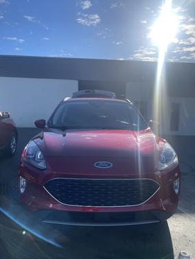 2020 Ford Escape SEL