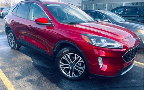 2020 Ford Escape SEL