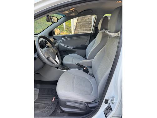 2015 Hyundai Accent GLS