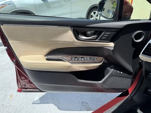 2018 Honda Clarity Plug-In Hybrid Touring