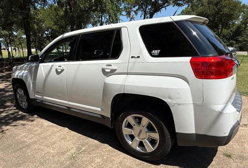 White 2012 GMC Terrain SLE-1