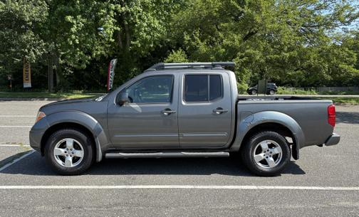 2008 Nissan Frontier LE