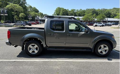 2008 Nissan Frontier LE