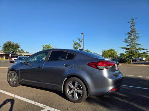 Gray 2018 Kia Forte S
