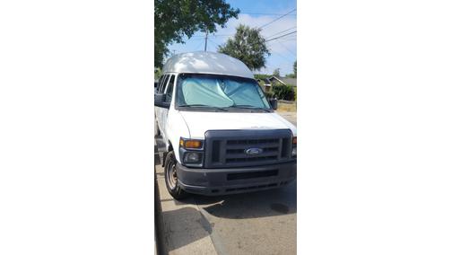 2008 Ford E150 Base