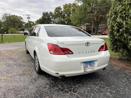 2005 Toyota Avalon Limited