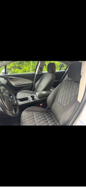 White 2015 Chevrolet Volt Base