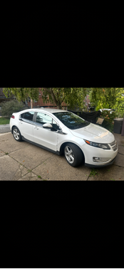 White 2015 Chevrolet Volt Base