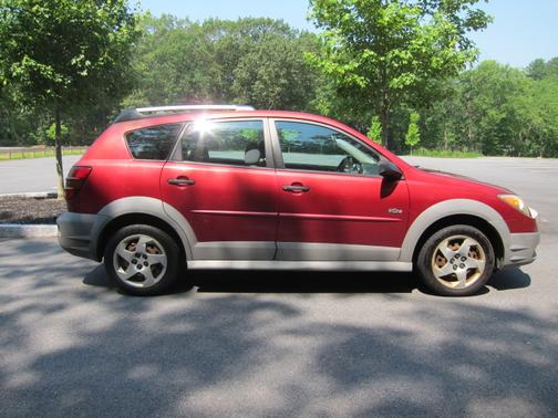 2004 Pontiac Vibe Base