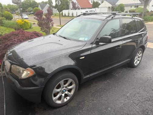 Black 2005 BMW X3 2.5i