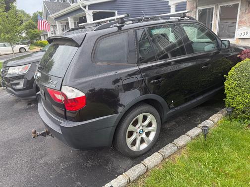 Black 2005 BMW X3 2.5i