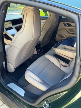 2025 Porsche Taycan Taycan