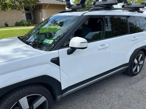 White 2025 Hyundai SANTA FE HEV Limited