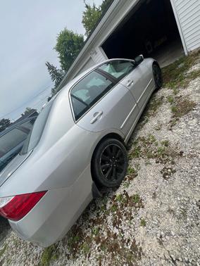 Silver 2006 Honda Accord EX-L