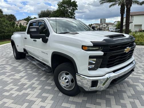 2024 Chevrolet Silverado 3500 WT