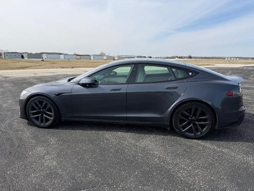 Gray 2021 Tesla Model S Plaid