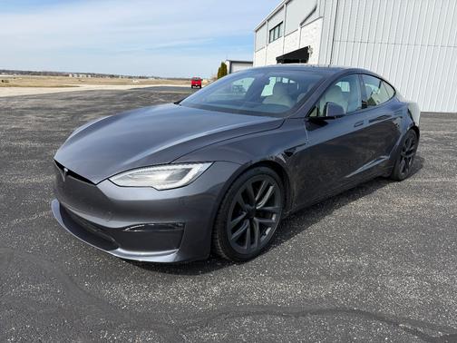 Gray 2021 Tesla Model S Plaid