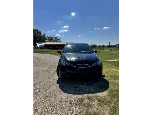 2017 Chrysler Pacifica LX