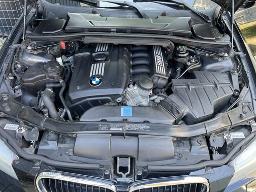 2011 BMW 328 i xDrive