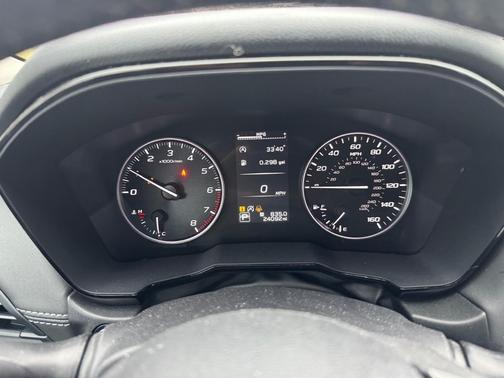 Green 2024 Subaru Outback Premium