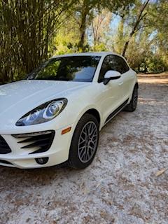 2018 Porsche Macan Macan