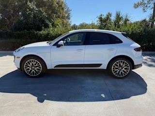 2018 Porsche Macan Macan