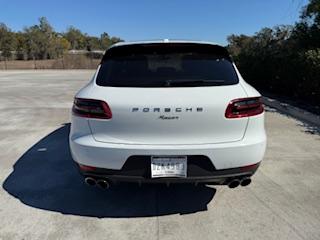 2018 Porsche Macan Macan