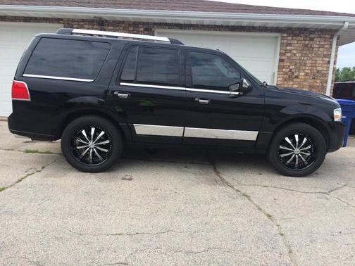Black 2007 Lincoln Navigator Ultimate
