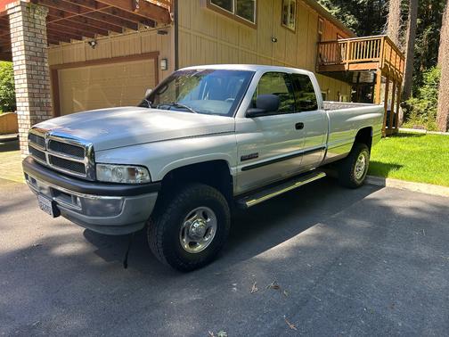 2000 Dodge Ram 2500 Quad Cab