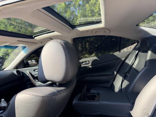 2012 Nissan Maxima SV